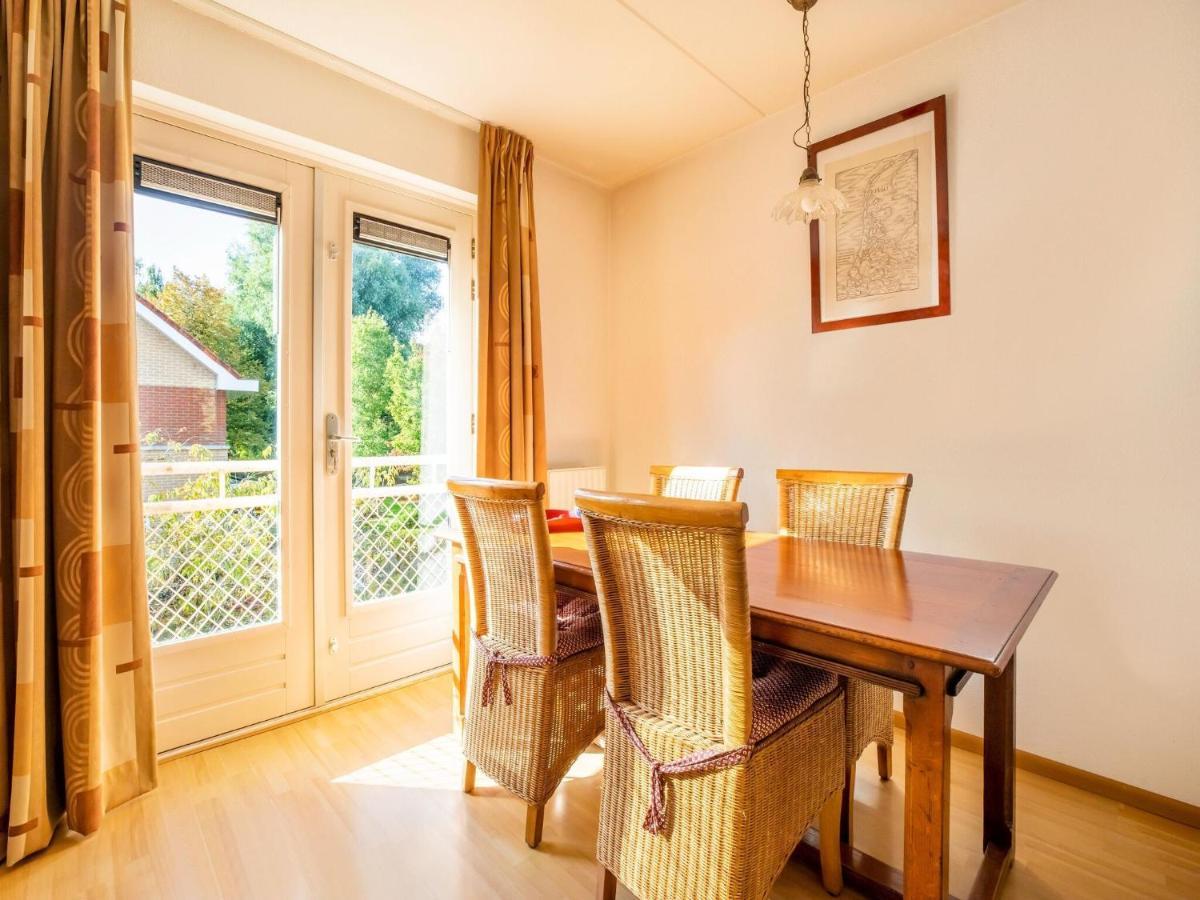 Comfy Holiday Home In Hoorn With French Balcony Exterior foto