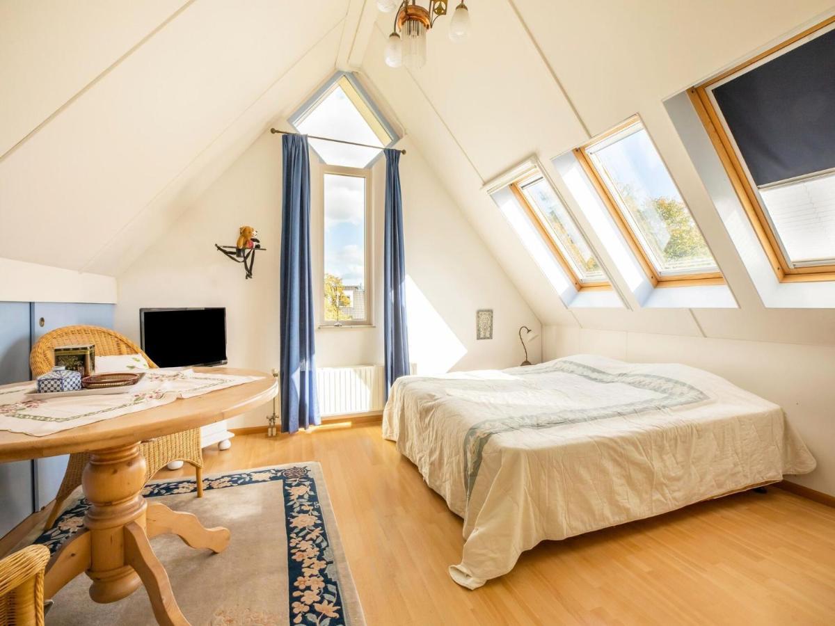 Comfy Holiday Home In Hoorn With French Balcony Exterior foto