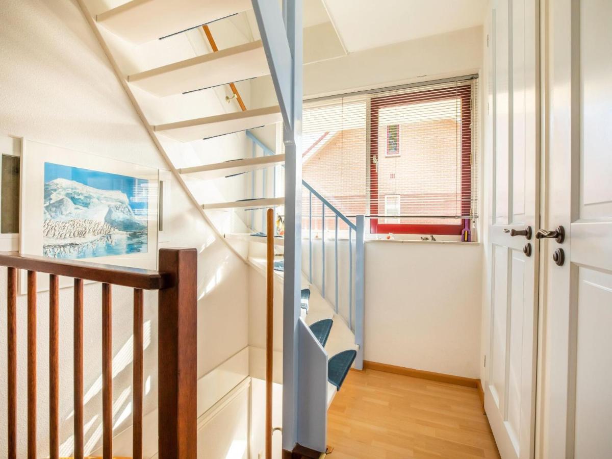 Comfy Holiday Home In Hoorn With French Balcony Exterior foto
